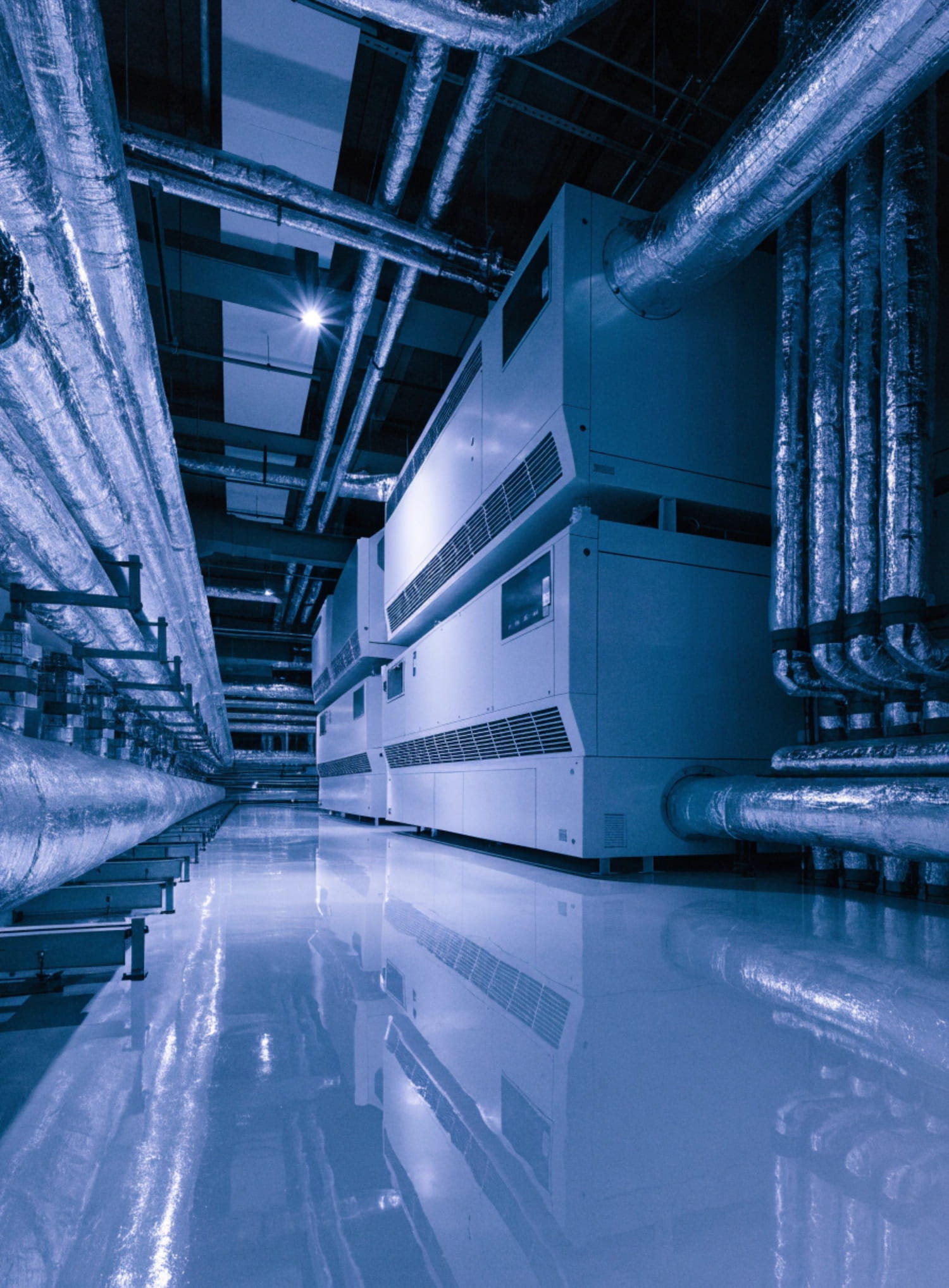 Data centre cooling units